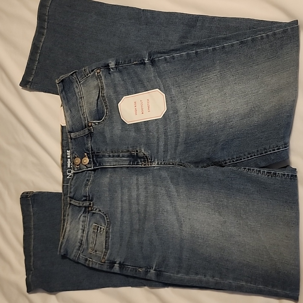 Nobo High Rise Stretch Bootcut Medium Vintage Wash Blue Jeans